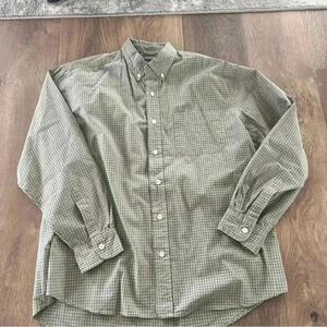 Long sleeve Plaid button up shirt